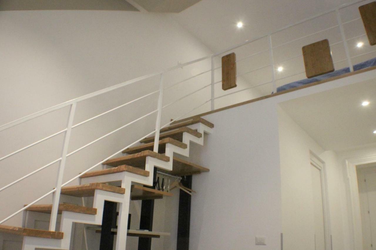 فندق Be Italian Flat Piazza Bovio 22 نابولي المظهر الخارجي الصورة
