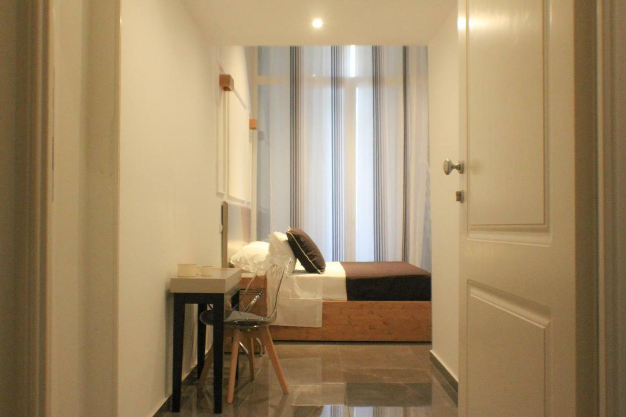 فندق Be Italian Flat Piazza Bovio 22 نابولي المظهر الخارجي الصورة