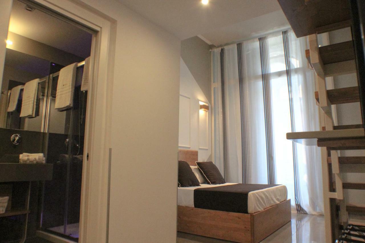 فندق Be Italian Flat Piazza Bovio 22 نابولي المظهر الخارجي الصورة