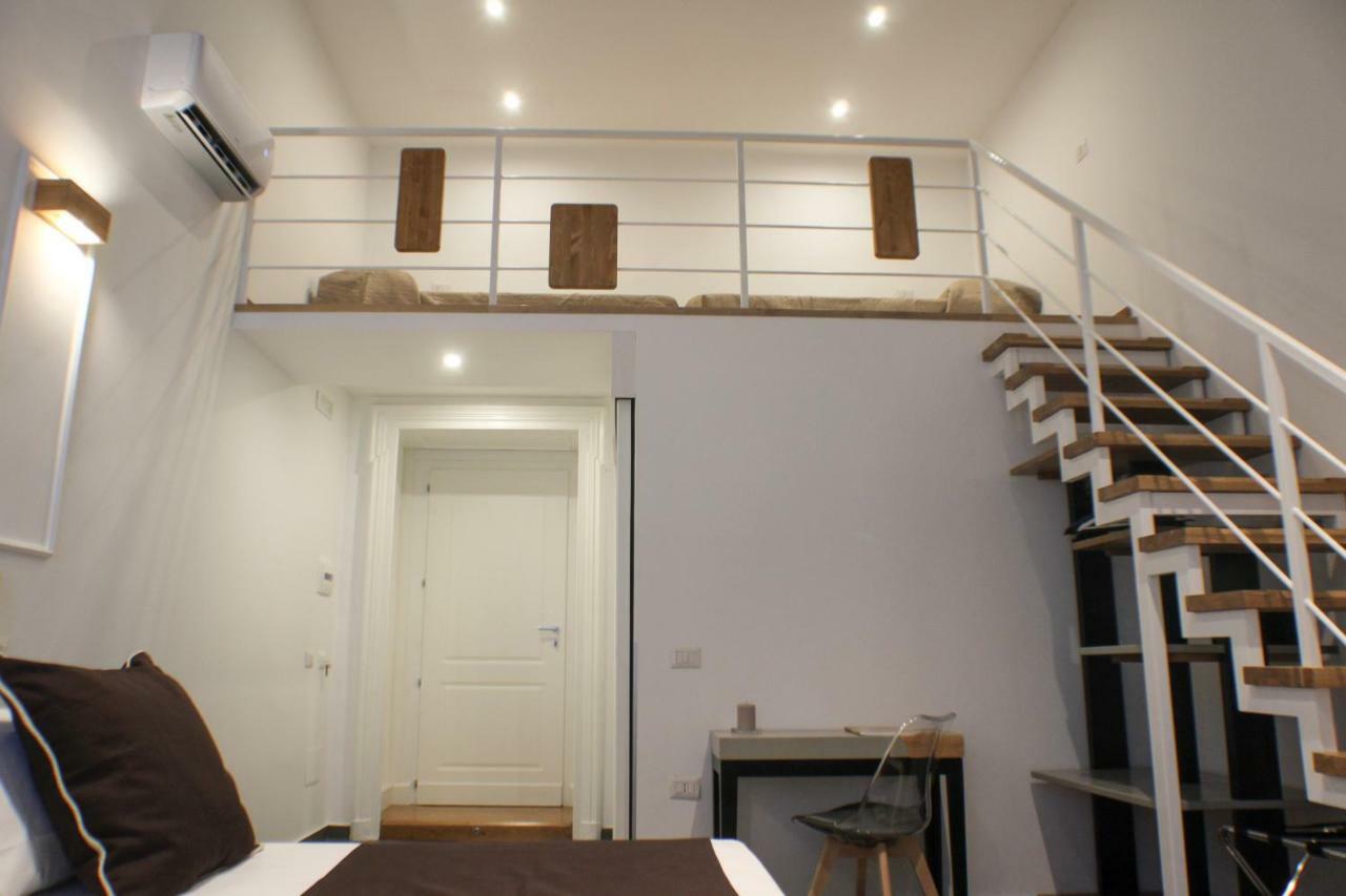 فندق Be Italian Flat Piazza Bovio 22 نابولي المظهر الخارجي الصورة