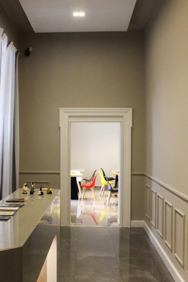 فندق Be Italian Flat Piazza Bovio 22 نابولي المظهر الخارجي الصورة