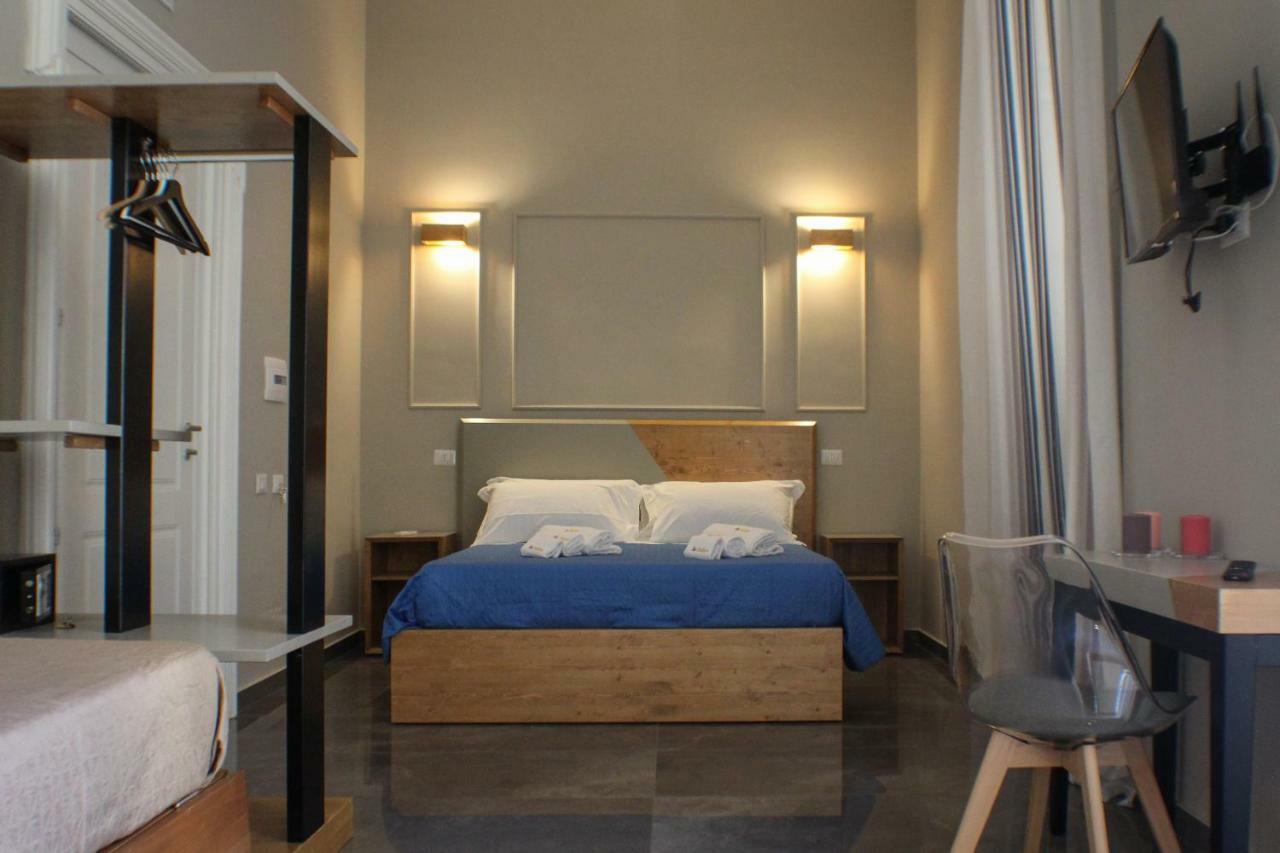 فندق Be Italian Flat Piazza Bovio 22 نابولي المظهر الخارجي الصورة