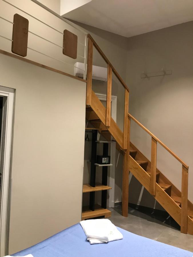 فندق Be Italian Flat Piazza Bovio 22 نابولي المظهر الخارجي الصورة